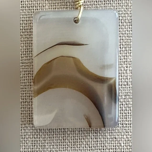 22 inch Matte Flower Agate bead necklace NWOT - Picture 4 of 15